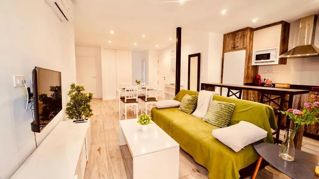 Precioso Piso En Pleno Centro Con Parking Opcional-1